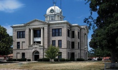 Daviess County Courthouse