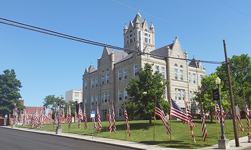 Flags at Grundy County Courthouse