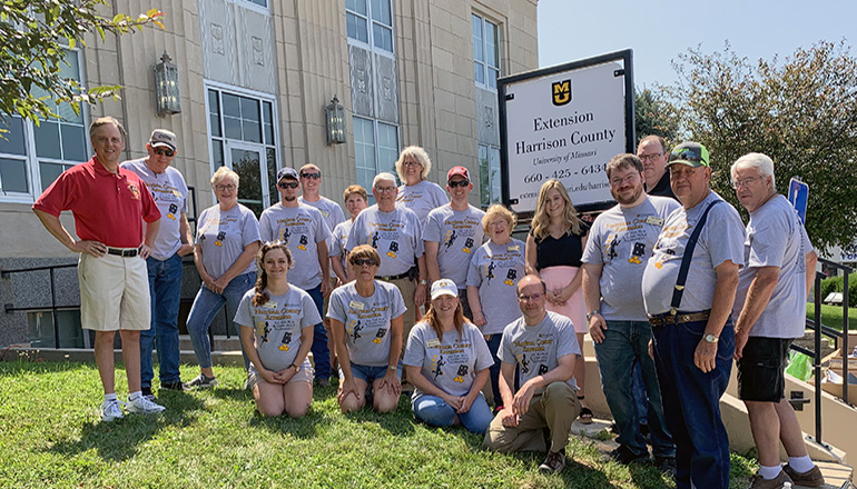 Harrison County Extension Group Photo With Sign