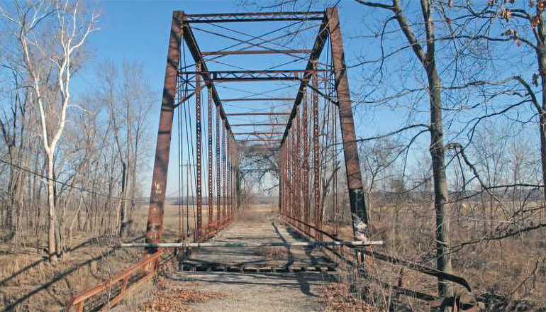 Old Bridge closed to traffic