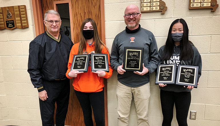 Missouri Day Marching Festival's sweepstakes award presented to the Oak Grove Marching Band - Vimarsana News