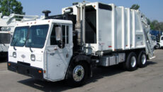 2002 Crane Trash Truck