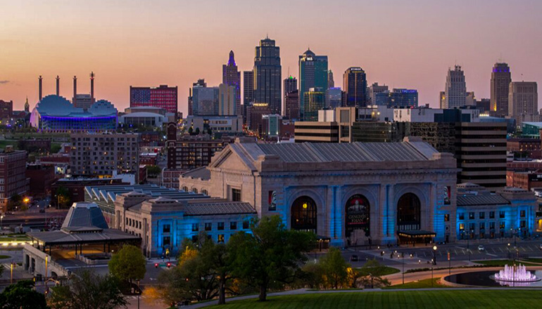 Photo of Kansas City, Missouri Metro area (Photo Courtesy of Pixabay)