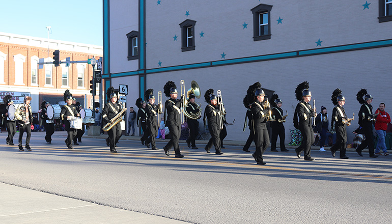Trenton Bulldog Marching Band Mo Day Parade 2021