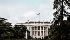 White House in Washington DC (Photo by Edoardo Cuoghi on UnSplash)