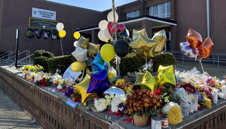 Flower Memorial at Central Visual High School in St. Louis following shooting (Photo by Revecca Rivas - Missouri Independent)