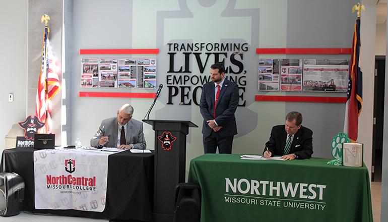 NCMC and NWMSU sign articulation agreements