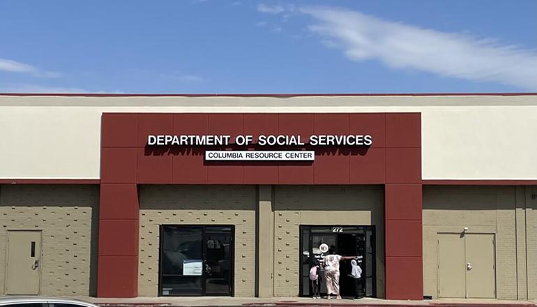 Depatment of Social Services Columbia (Photo by Clara Bates - Missouri Independent)